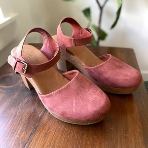 Mary Jane Style Clog Heels with Ankle Strap in Rust Red Faux Suede